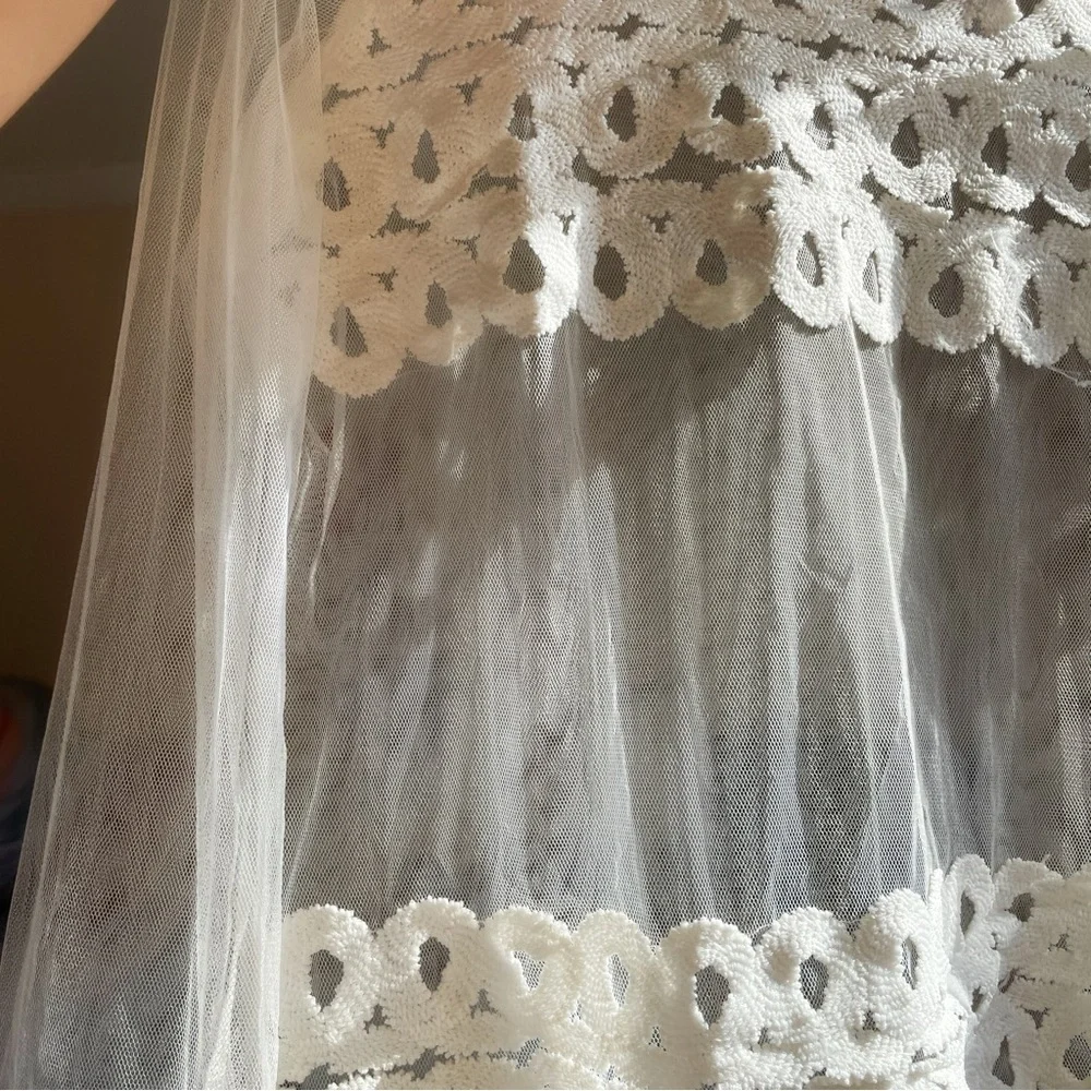 Mesh Embroidered Sweater - Picture 4 of 4